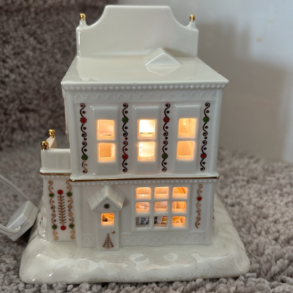 Mistletoe Park Village Ceramic General Store Decor with Gold Accents - Picture 10 of 11